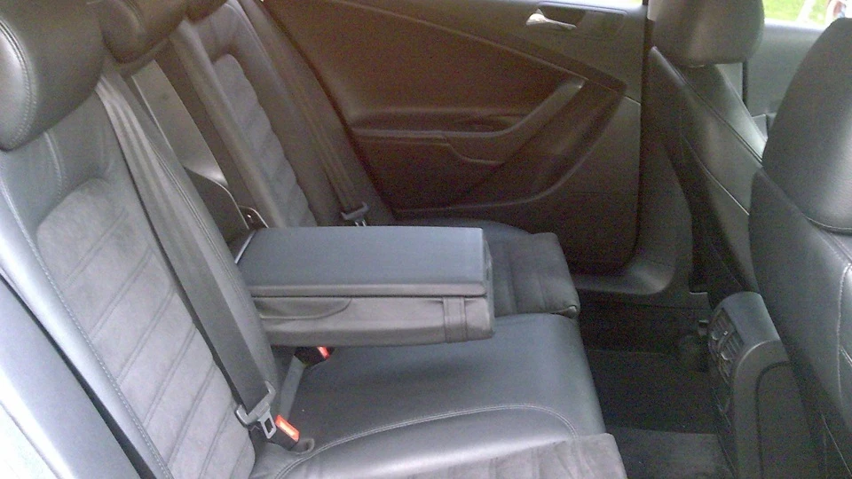 Volkswagen Passat 2.0 TDI темний шоколад 4