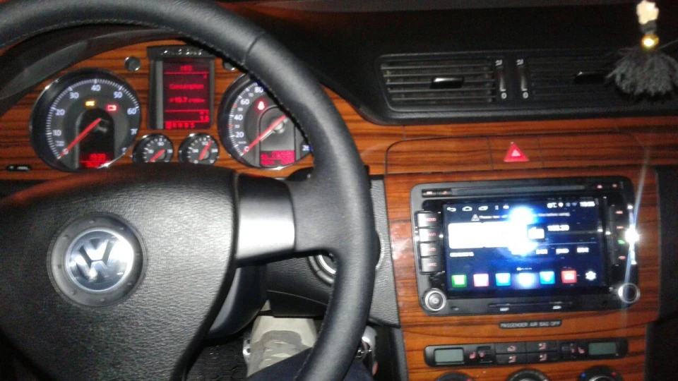Volkswagen Passat 2.0 TFSI Highline 5