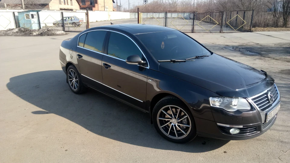 Volkswagen Passat 2.0fsi 4