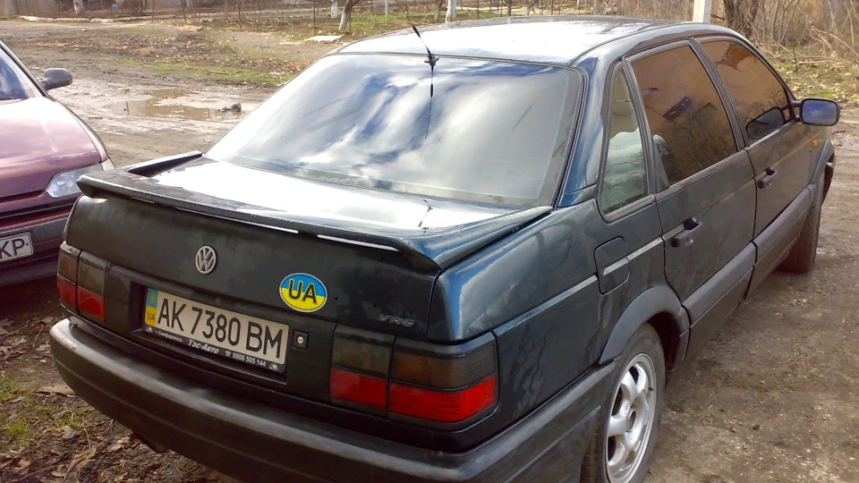 Volkswagen Passat 2.0i 8v 4