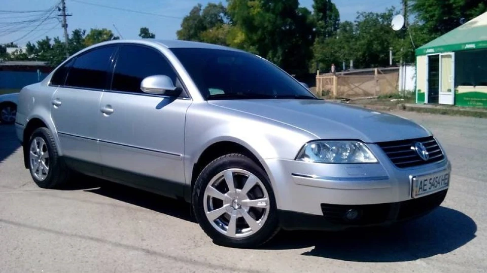 Volkswagen Passat 2,8 4 motion 2