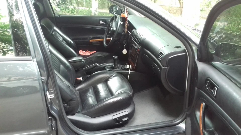 Volkswagen Passat 2.8.30V ALG 4