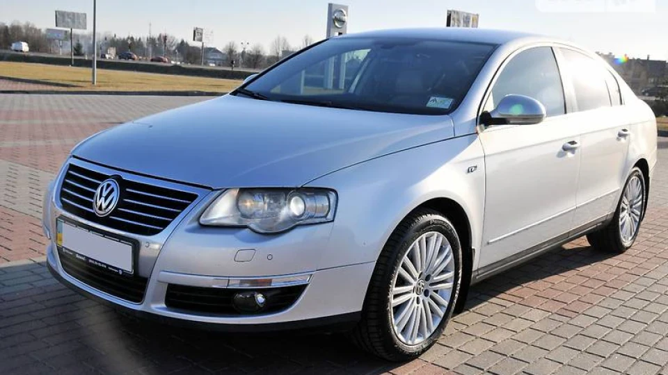 Volkswagen Passat 3.2 FSI 4Motion