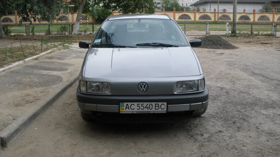 Volkswagen Passat (ABS) Танк