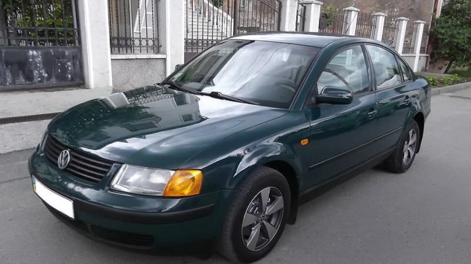Volkswagen Passat AHL
