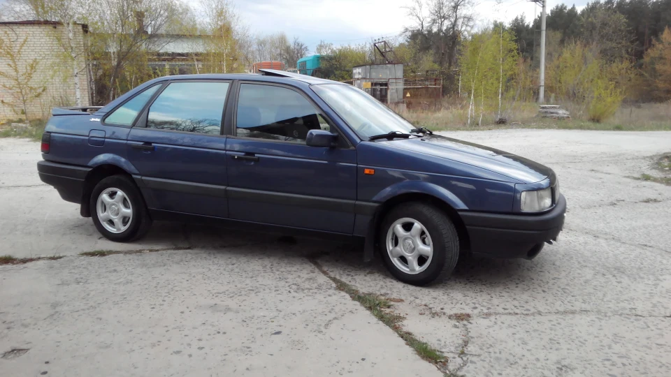 Volkswagen Passat ARRIVA 1.9TD 3