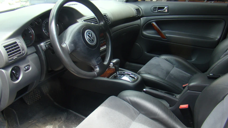Volkswagen Passat AWT 1,8 Т 2