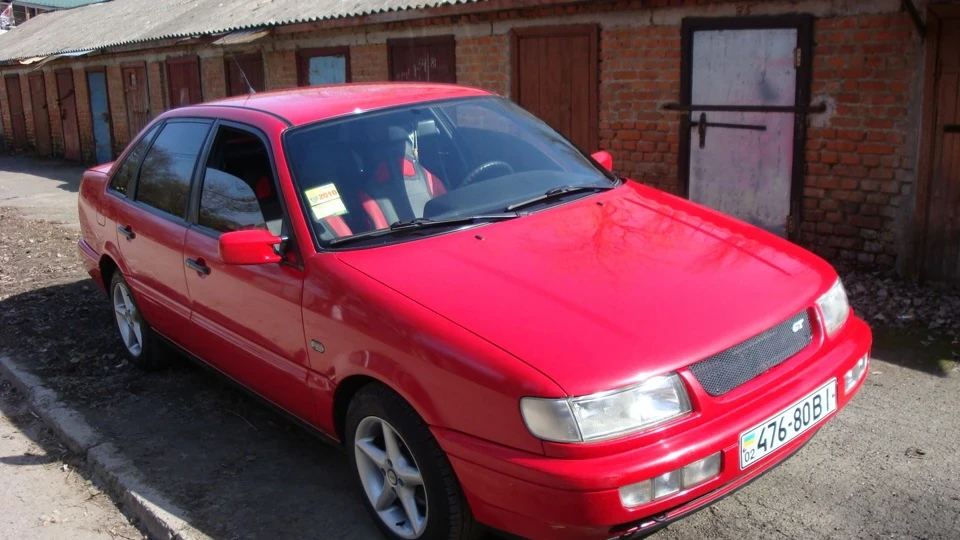 Volkswagen Passat B4 1.8 2