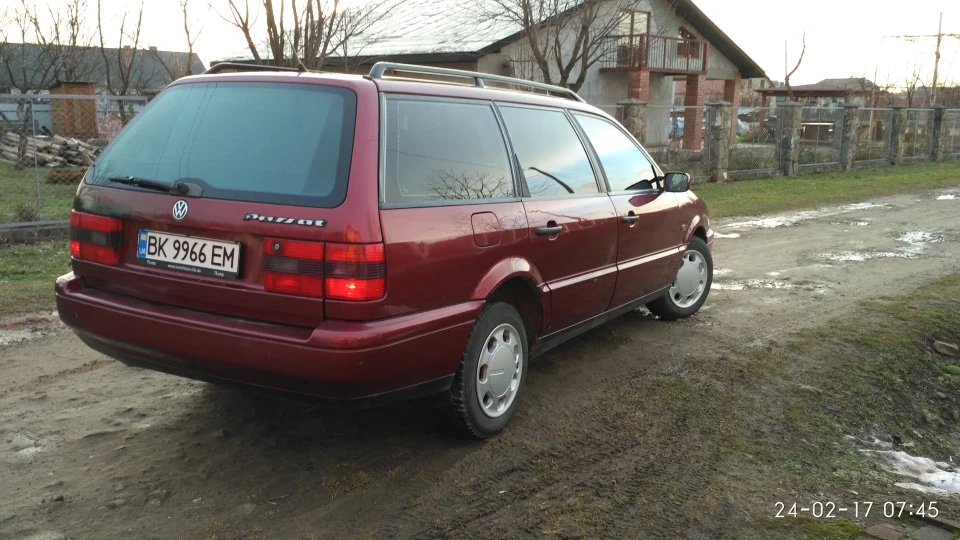 Volkswagen Passat B4 Variant ADZ 1.8 4