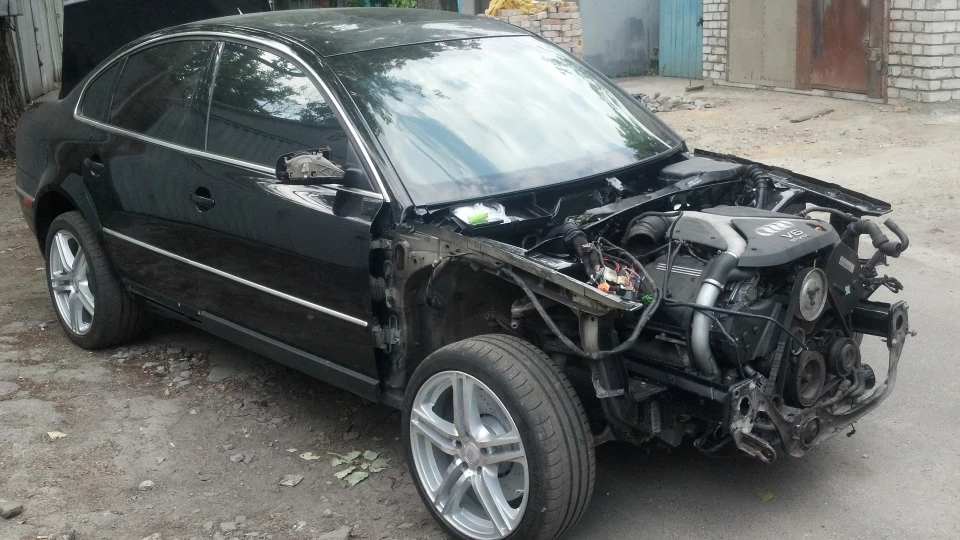 Volkswagen Passat B5+ 2.7 Biturbo V6 RWD 5