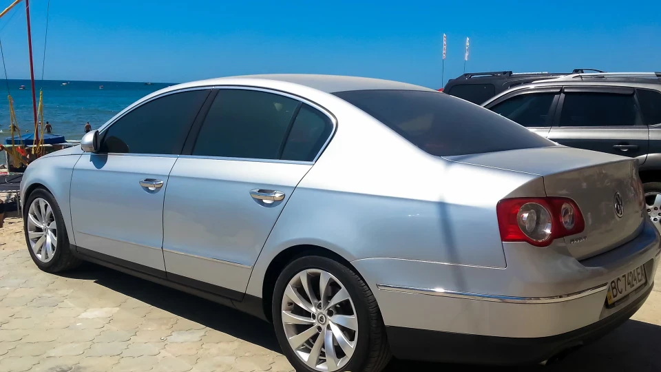 Volkswagen Passat B6 4