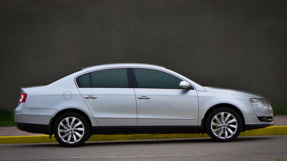 Volkswagen Passat B6 5
