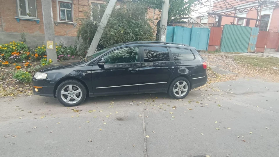 Volkswagen Passat BLS 2