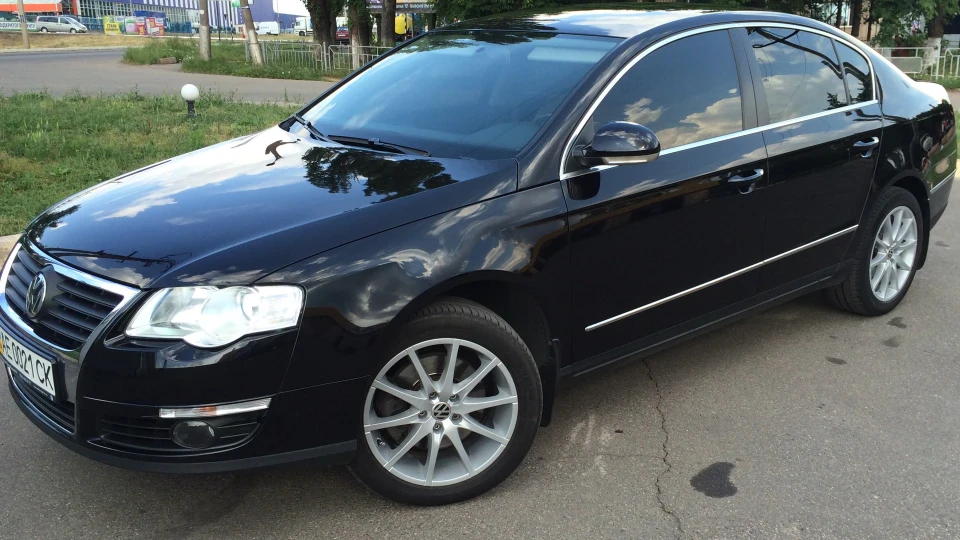 Volkswagen Passat Crazy Tractor