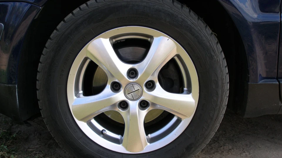 Volkswagen Passat Das Auto 5