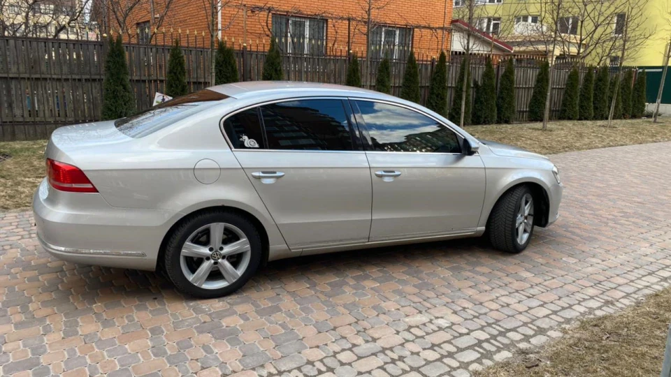 Volkswagen Passat Дволітровий тракторок)) 5