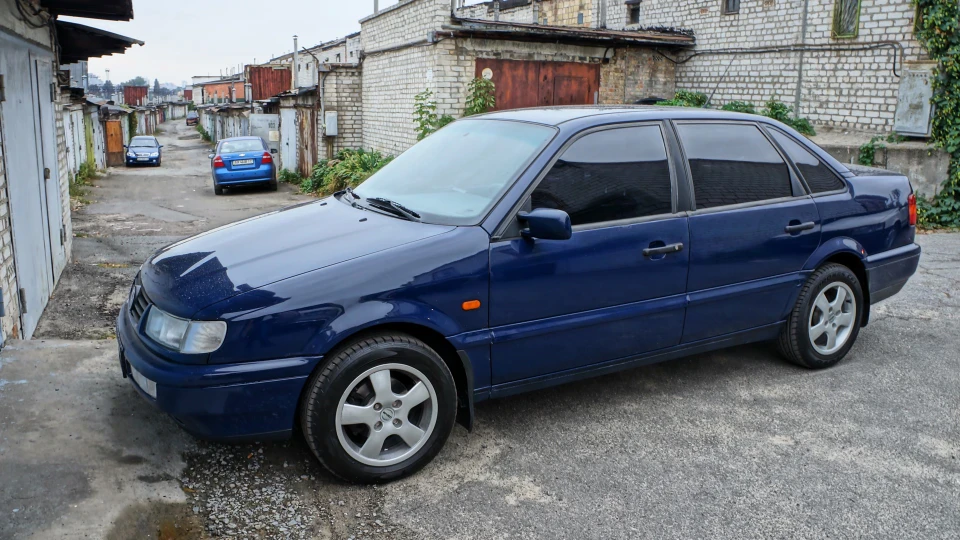 Volkswagen Passat Electric 2
