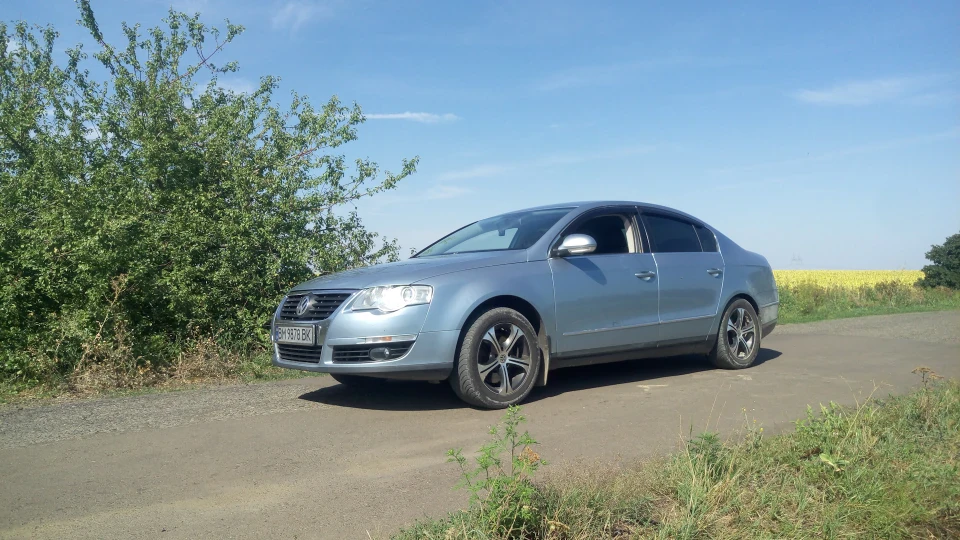 Volkswagen Passat Блакитноока ненажера 2