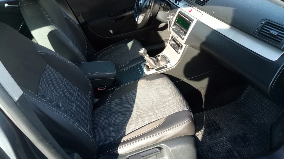 Volkswagen Passat Gray wolf 2