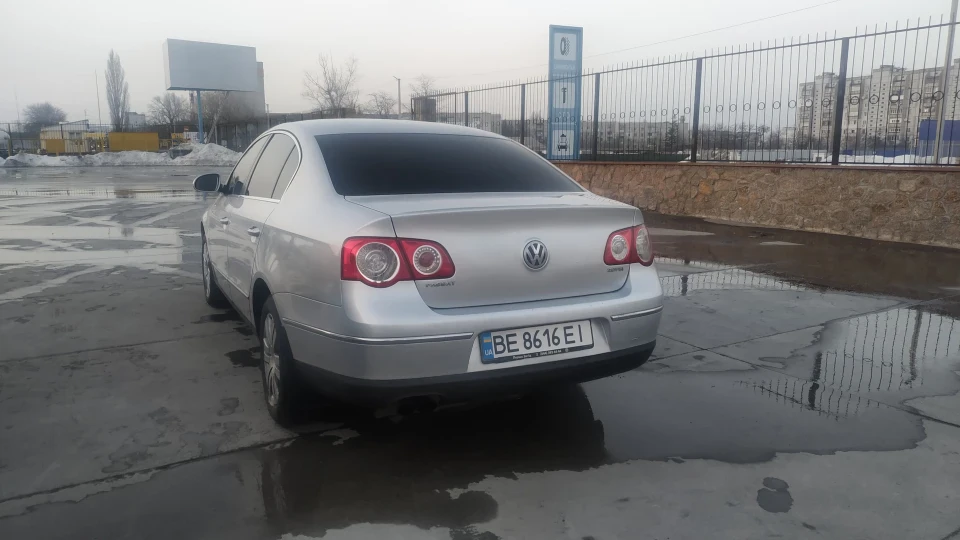 Volkswagen Passat Highline 2