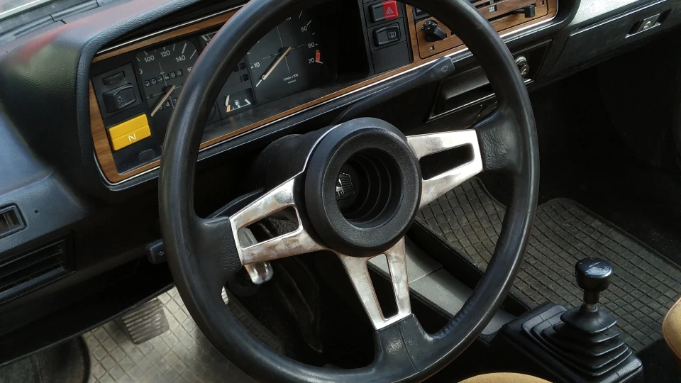 Volkswagen Passat Комісар Каттані 2