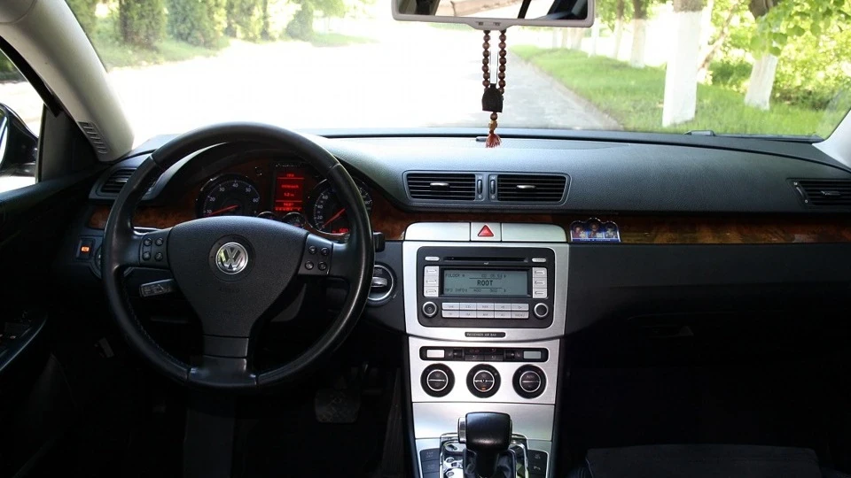 Volkswagen Passat "PASSRATik" 4