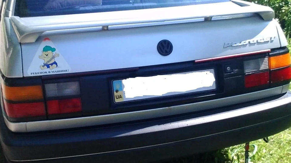Volkswagen Passat сірий металік 3