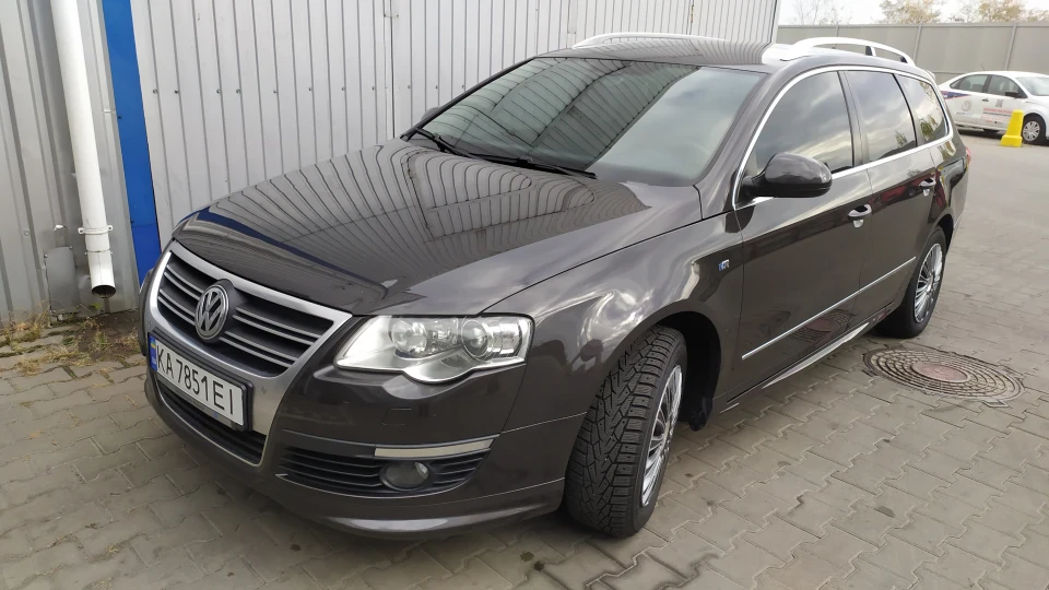 Volkswagen Passat Шиколадний маленький тан 2
