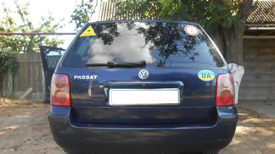 Volkswagen Passat Синій птах 3