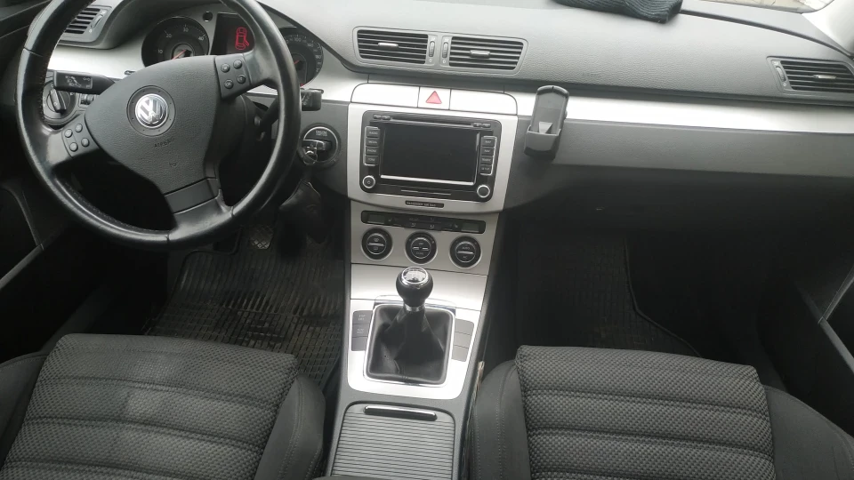 Volkswagen Passat Спорт2.0 125 квт механік