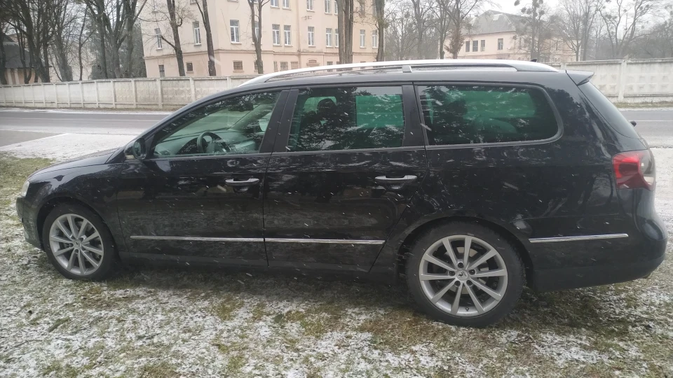 Volkswagen Passat Спорт2.0 125 квт механік 4