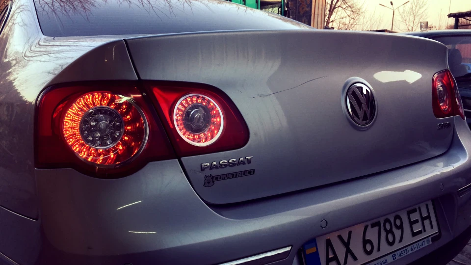 Volkswagen Passat TURBO-ROCKET 2