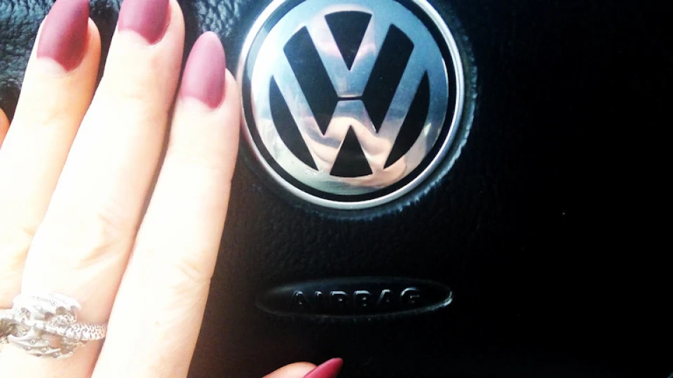 Volkswagen Passat Turbo жовток