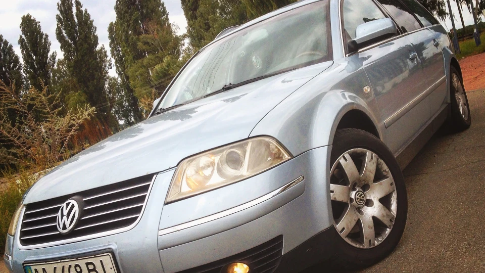 Volkswagen Passat V6 TDI 4