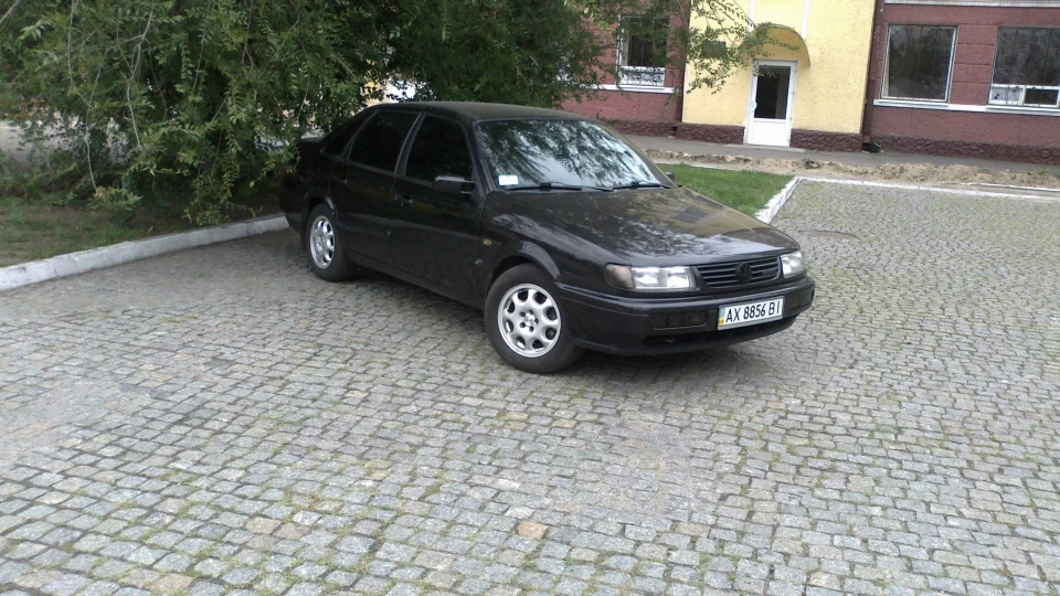 Volkswagen Passat VR6 2