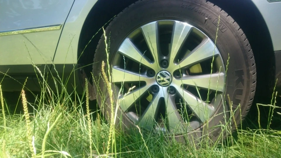 Volkswagen Passat хай 2 5