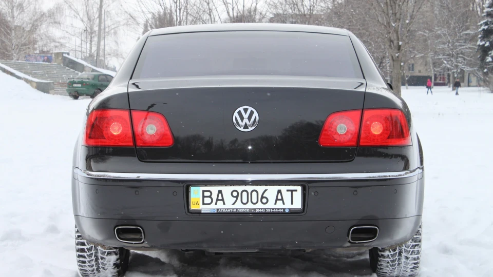 Volkswagen Phaeton 4.2 3