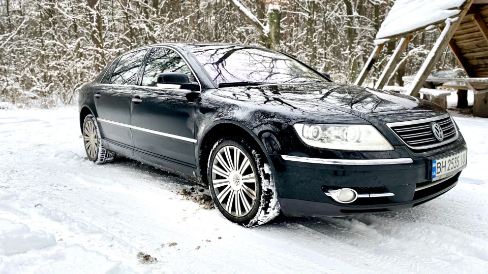 Volkswagen Phaeton W12 3