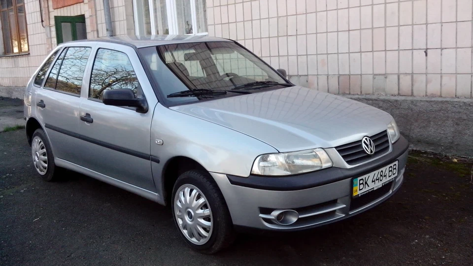 Volkswagen Pointer 3