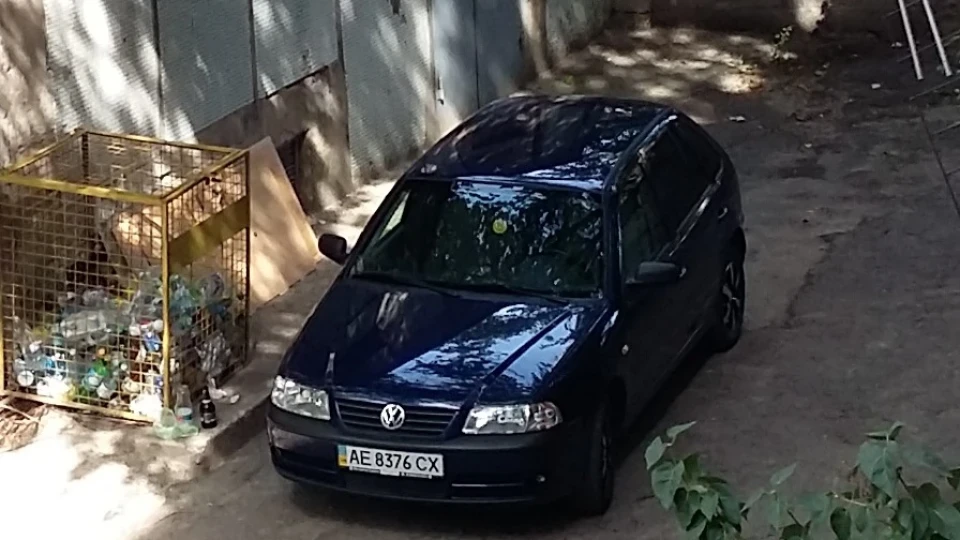 Volkswagen Pointer 2