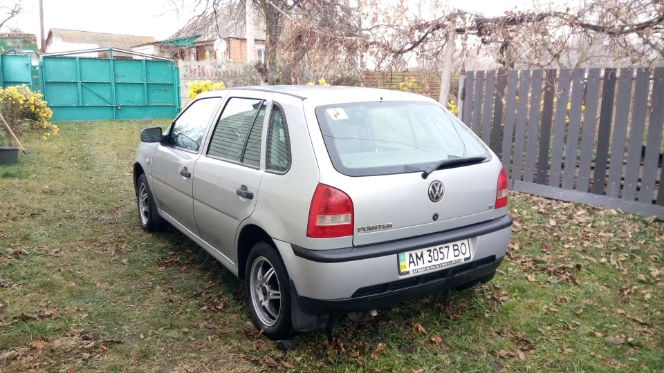 Volkswagen Pointer 1.8 2