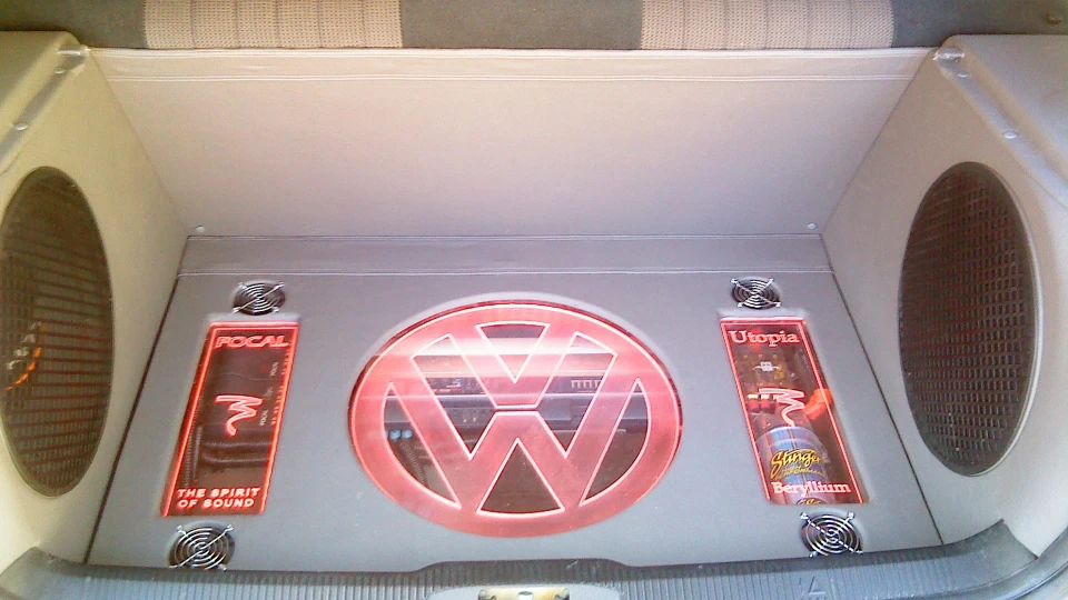 Volkswagen Pointer 1,8i
