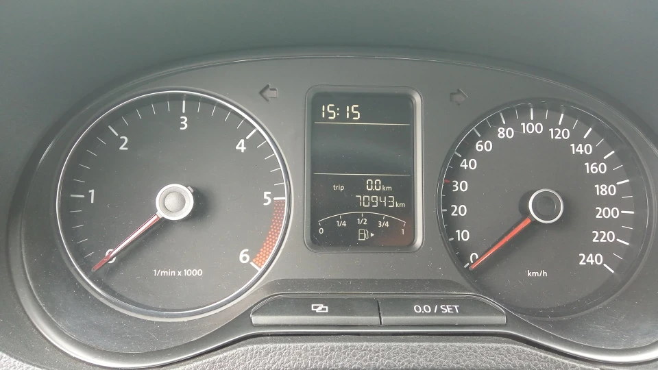 Volkswagen Polo Hatchback 2
