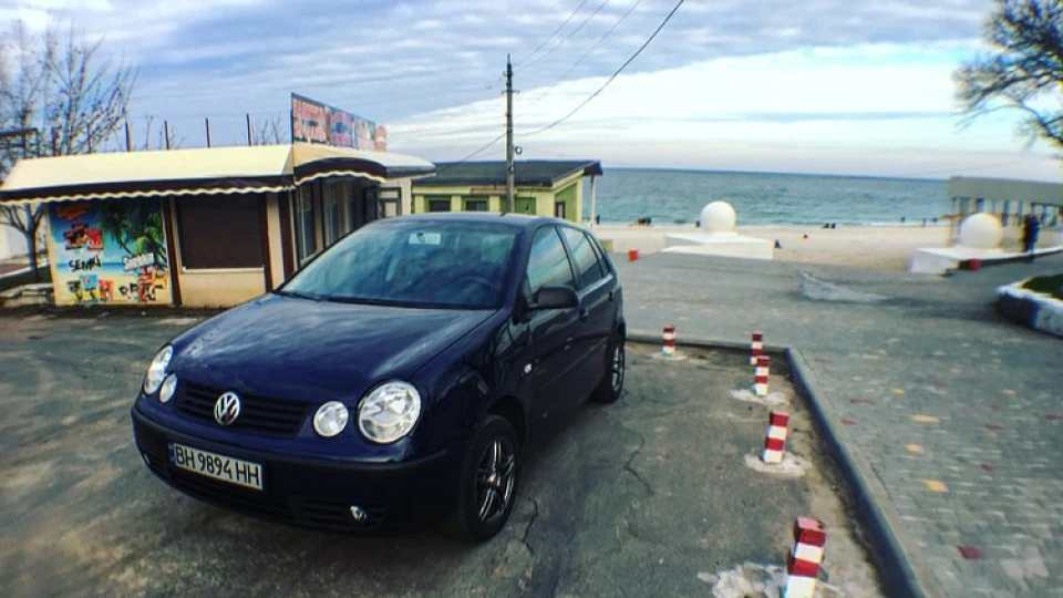 Volkswagen Polo Hatchback 2
