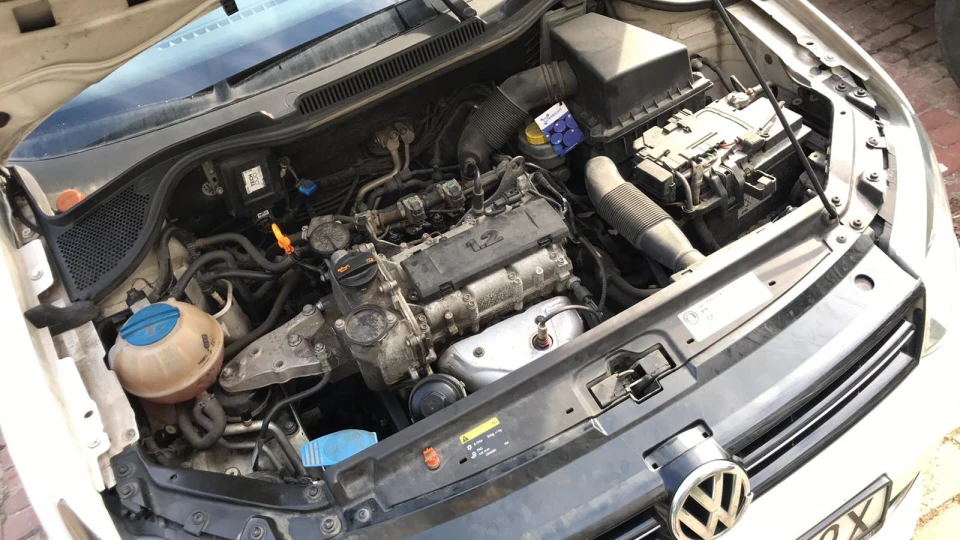 Volkswagen Polo Hatchback 2