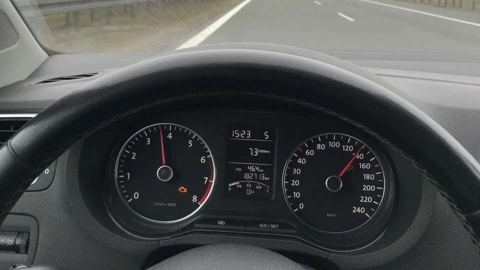 Volkswagen Polo Hatchback 3