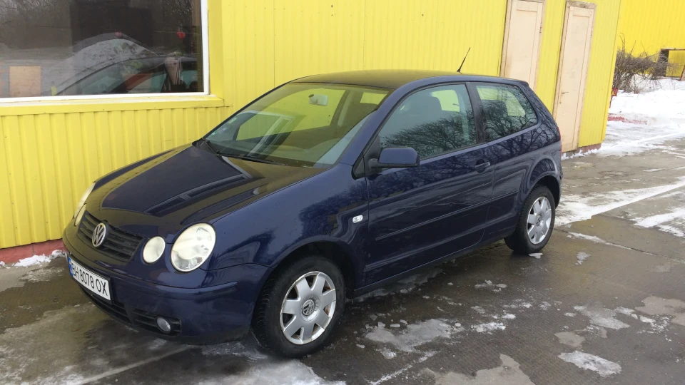 Volkswagen Polo Hatchback 2