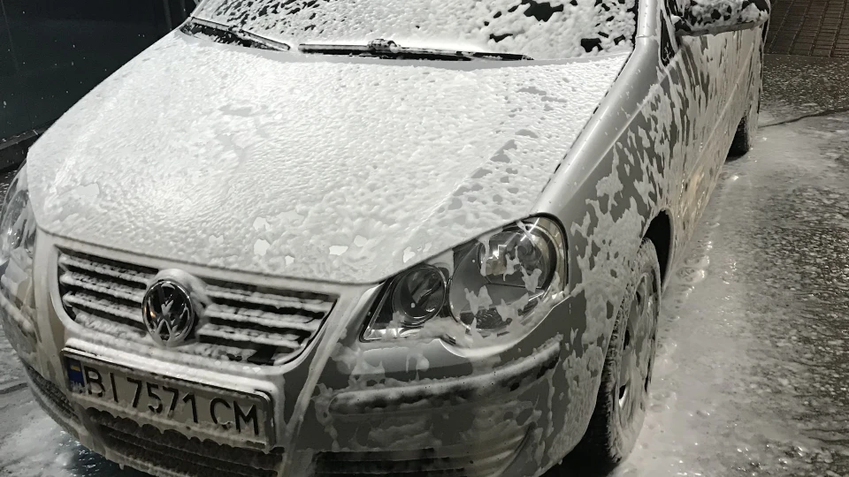 Volkswagen Polo Hatchback 4