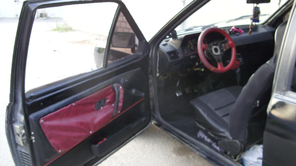 Volkswagen Polo Hatchback 3