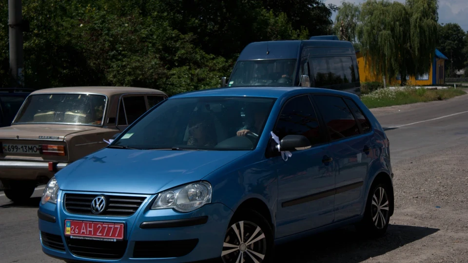 Volkswagen Polo Hatchback 2